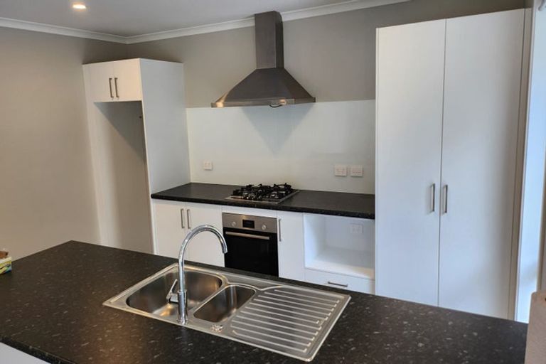 Photo of property in 40 Martingale Drive, Whitby, Porirua, 5024