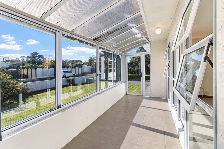 Photo of property in 27 Tokomaru Street, Welbourn, New Plymouth, 4312