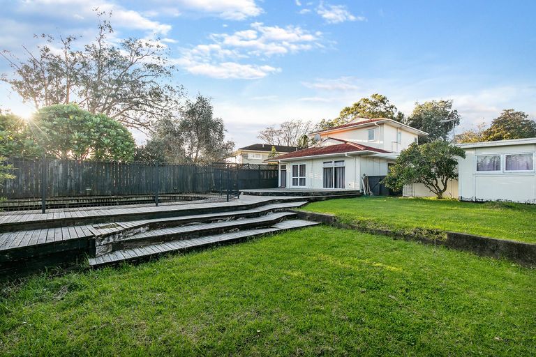 Photo of property in 44b Edgeworth Road, Glenfield, Auckland, 0629