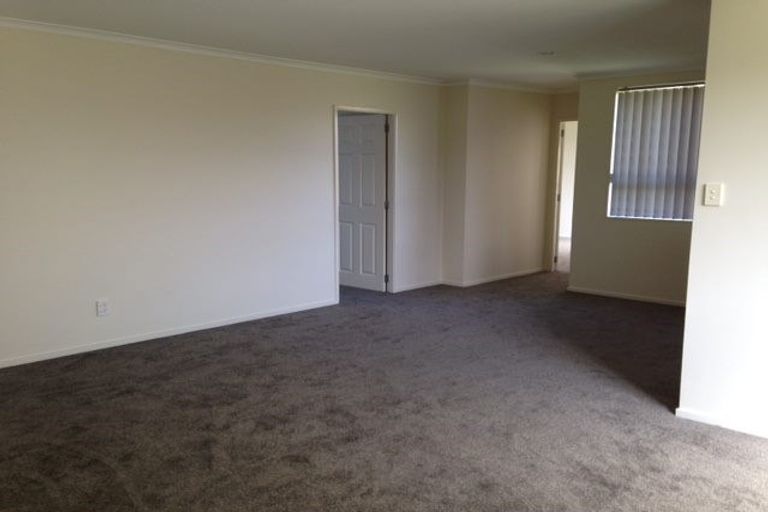 Photo of property in 24 Margarita Rise, Pukekohe, 2120