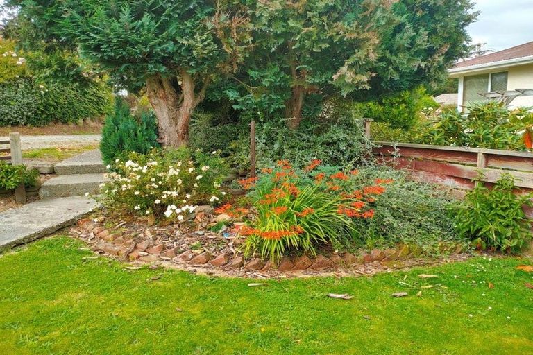 Photo of property in 109 Main Road, Wainuiomata, Lower Hutt, 5014