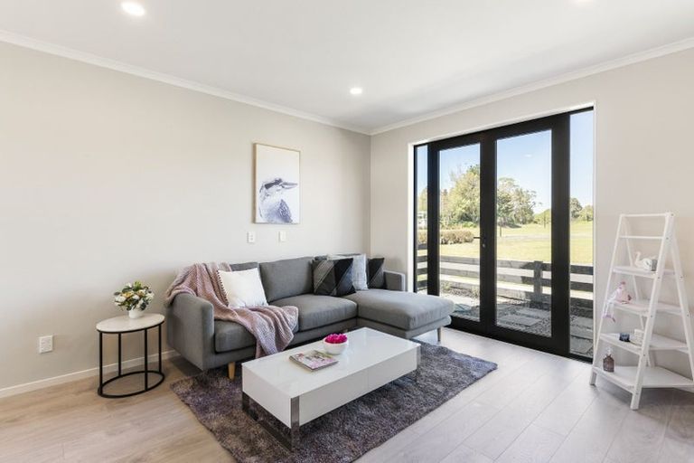 Photo of property in 9 Lark Lane, Whitford, 2571