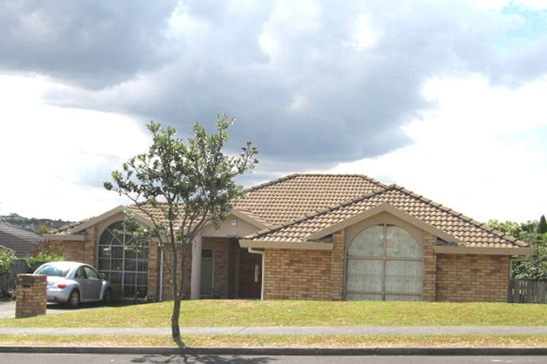 Photo of property in 1a Picasso Drive, West Harbour, Auckland, 0618