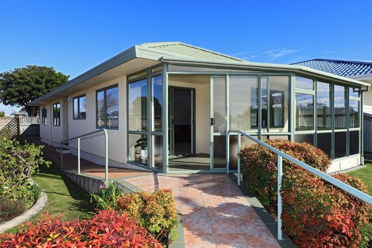 Photo of property in 9 King Street, Taradale, Napier, 4112