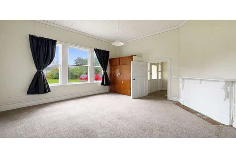 Photo of property in 7 Johnston Street, Foxton, 4814