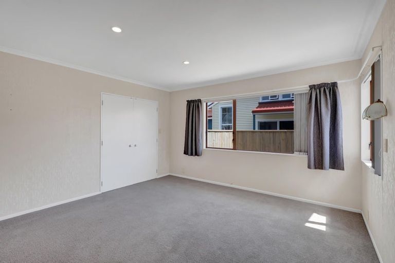 Photo of property in 3/18 Darnell Street, Fitzroy, New Plymouth, 4312