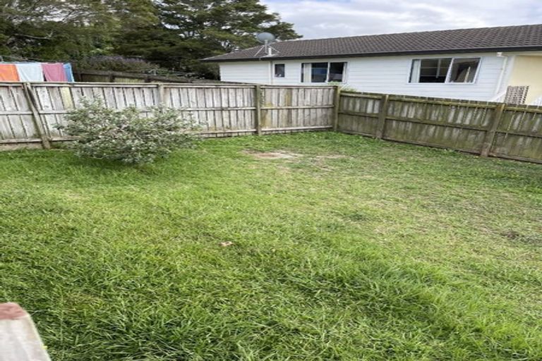 Photo of property in 171 Solar Road, Glen Eden, Auckland, 0602