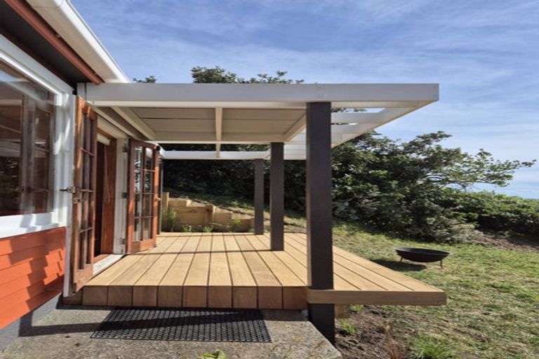 Photo of property in 67 Townsend Road, Miramar, Wellington, 6022