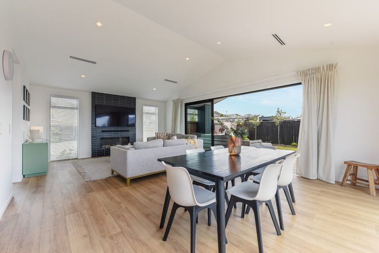 Photo of property in 5 Safre Place, Mapua, 7005