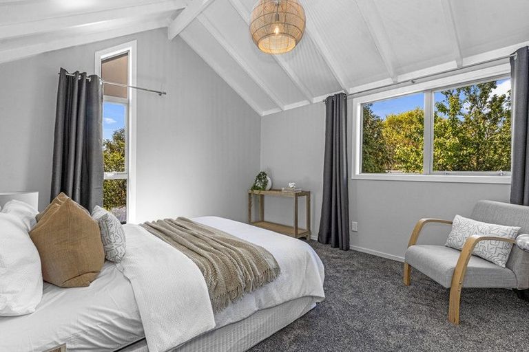 Photo of property in 10 Glenys Place, Broomfield, Christchurch, 8042