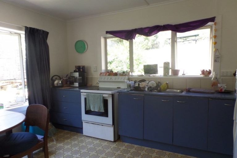 Photo of property in 300 Karaka Road, Thames, 3500