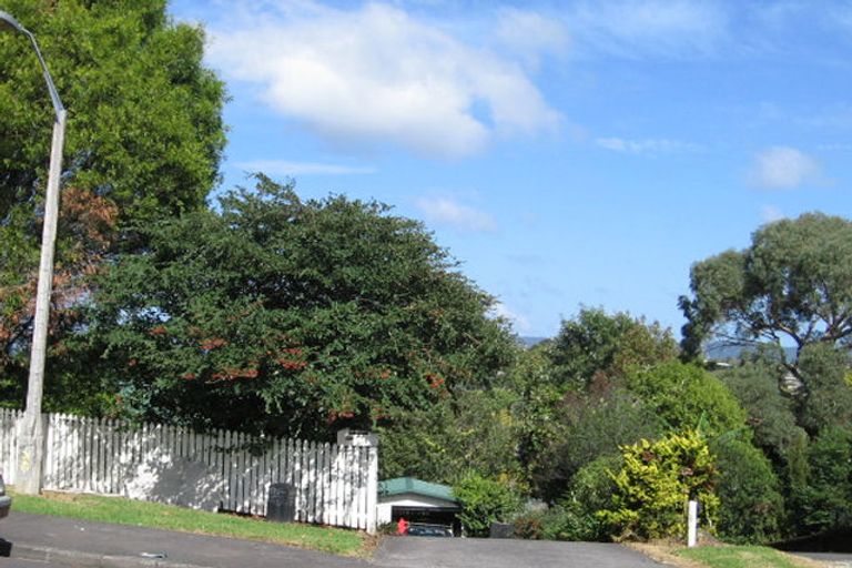 Photo of property in 7 Darcy Place, Massey, Auckland, 0614