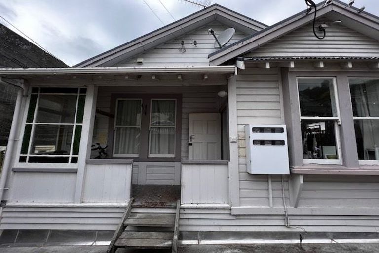 Photo of property in 1/9 Hinau Road, Hataitai, Wellington, 6021