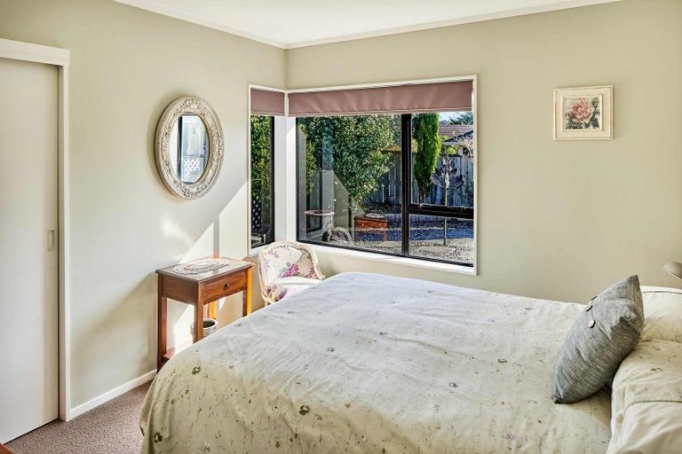 Photo of property in 26 Musket Lane, Whitby, Porirua, 5024