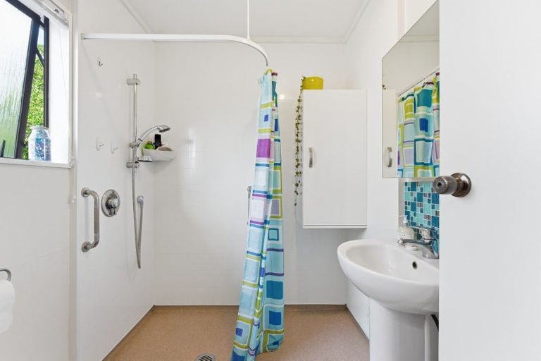 Photo of property in 2a Roberts Avenue, Aramoho, Whanganui, 4500