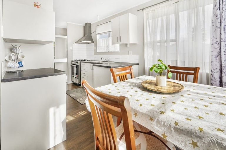 Photo of property in 18b Enfield Street, Nawton, Hamilton, 3200