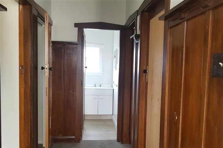 Photo of property in 8 Simeon Street, Spreydon, Christchurch, 8024