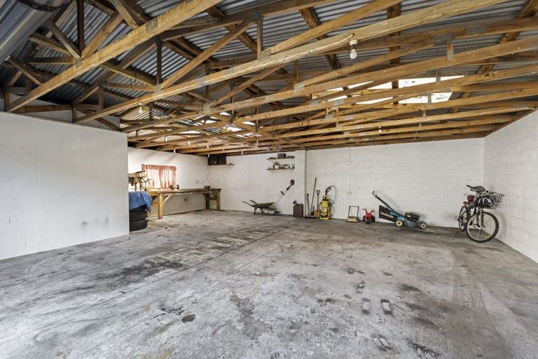 Photo of property in 1017 Main North Road, Onaero, Waitara, 4383