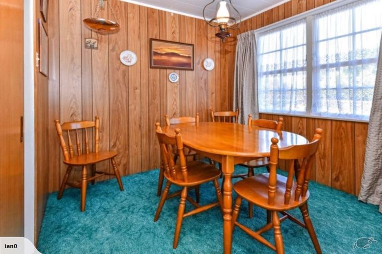 Photo of property in 173 Mahia Road, Wattle Downs, Auckland, 2103