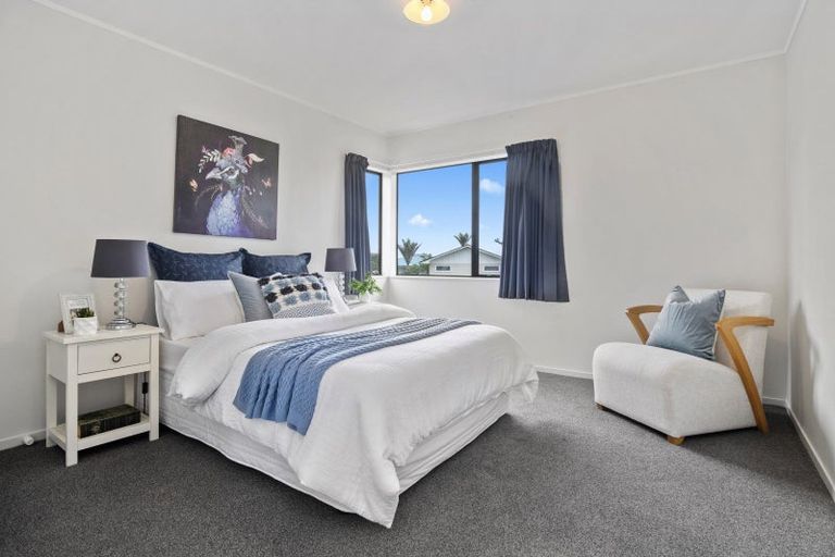 Photo of property in 2a Richardson Avenue, Pukekohe, 2120