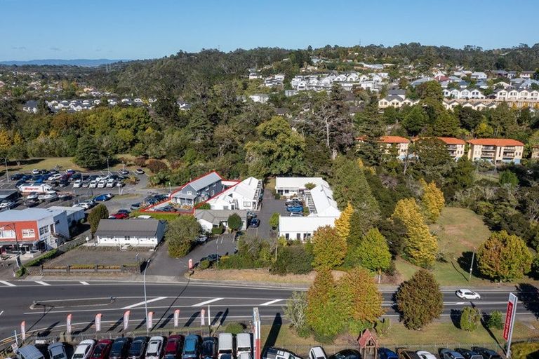 Photo of property in 2/249 Dairy Flat Highway, Albany, Auckland, 0632