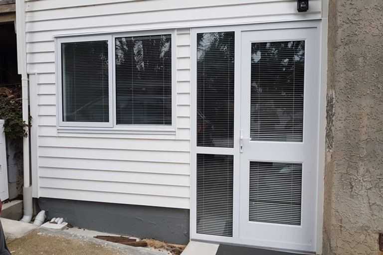 Photo of property in 25 Okareka Place, Pakuranga Heights, Auckland, 2010