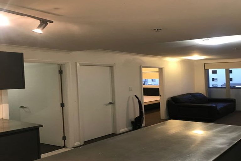 Photo of property in Monvie Apartments, 101/15 Holland Street, Te Aro, Wellington, 6011