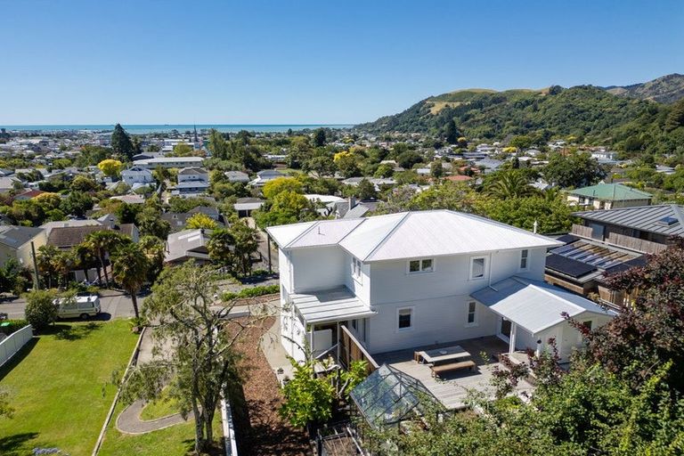 Photo of property in 48 Brougham Street, Nelson South, Nelson, 7010