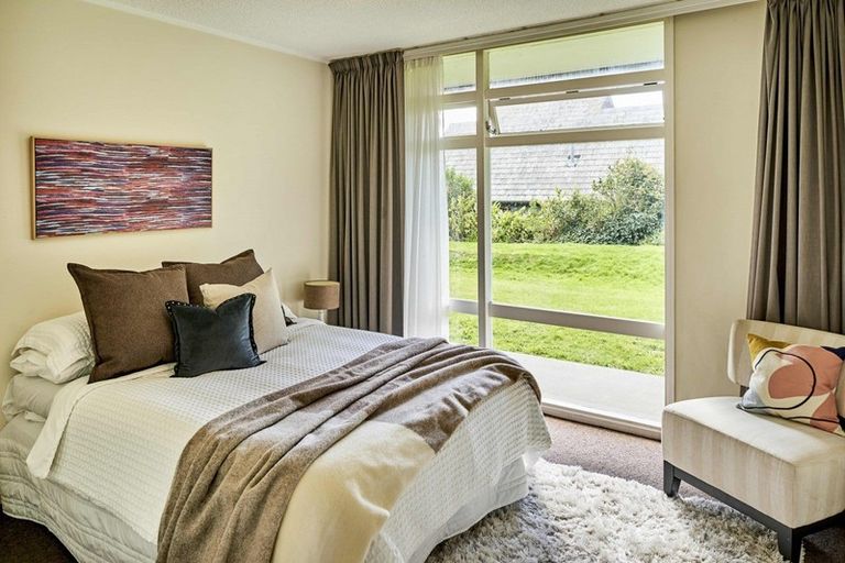 Photo of property in 1a/145 Ohiro Road, Brooklyn, Wellington, 6021