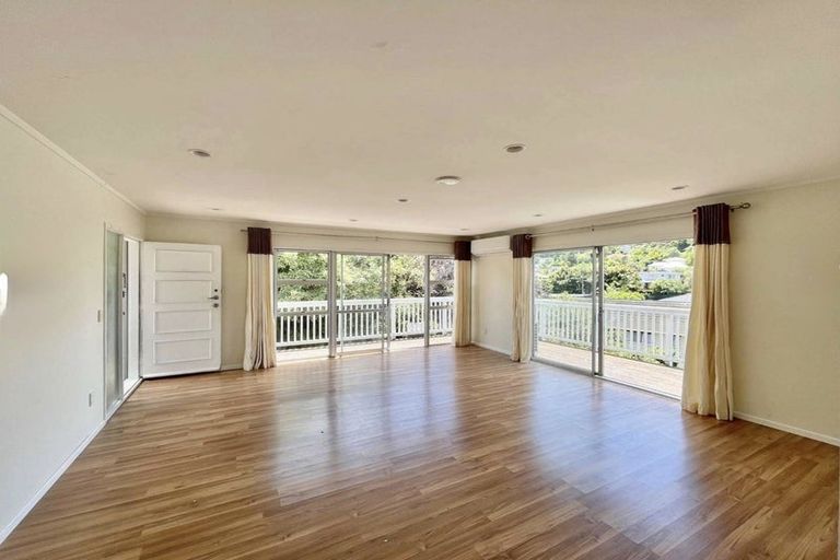 Photo of property in 45 Stapleford Crescent, Browns Bay, Auckland, 0630