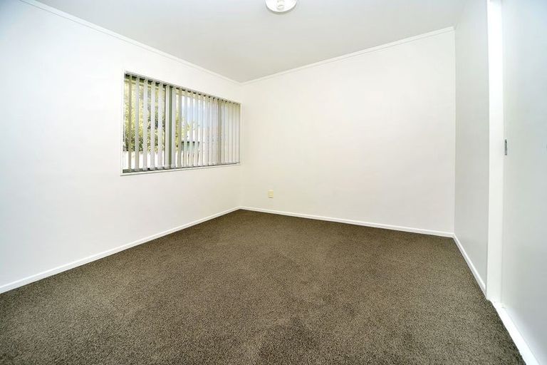 Photo of property in 4 Josie Lane, Manurewa, Auckland, 2102