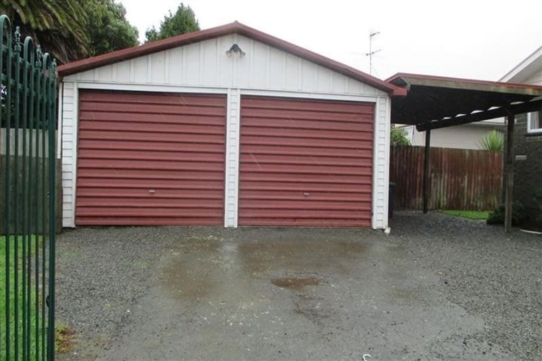 Photo of property in 41 Skerten Avenue, Hornby, Christchurch, 8042