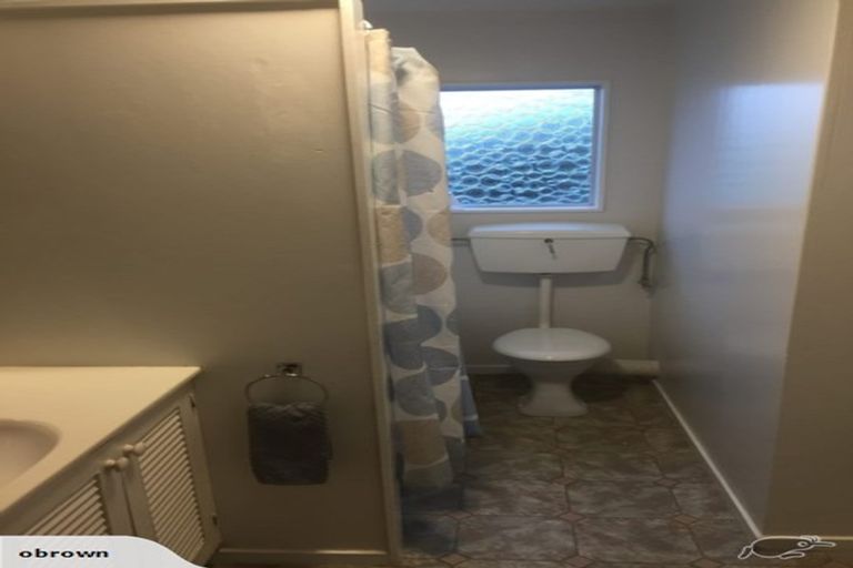 Photo of property in 218u2 Onepu Road, Lyall Bay, Wellington, 6022