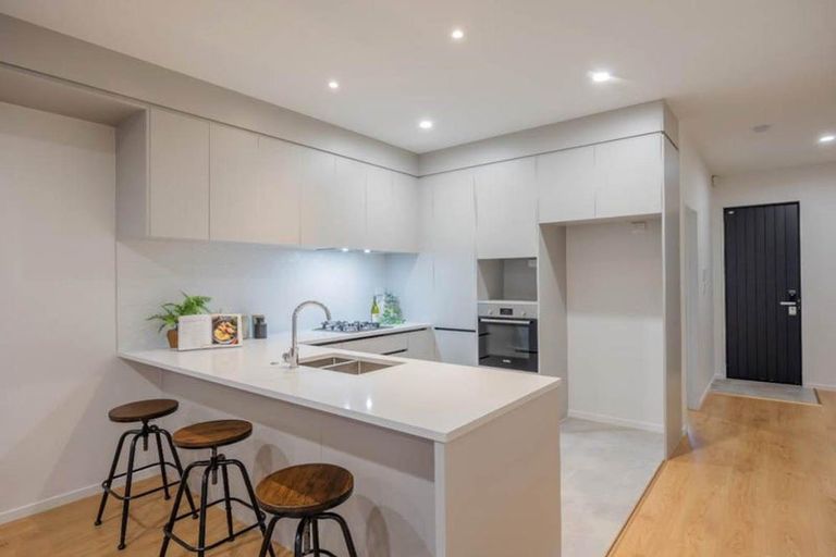 Photo of property in 64 Minhas Road, Papakura, 2110