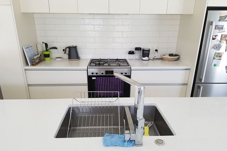 Photo of property in 11 Henrietta Maxwell Grove, Wainuiomata, Lower Hutt, 5014