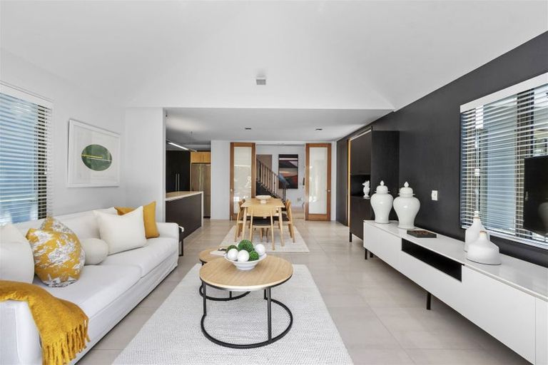 Photo of property in 44a Mcdougall Avenue, St Albans, Christchurch, 8014