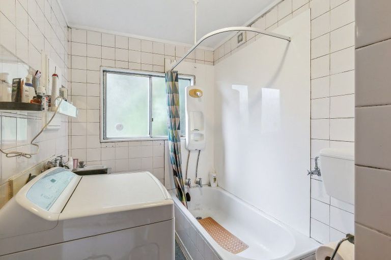 Photo of property in 46 Winston Street, Crofton Downs, Wellington, 6035