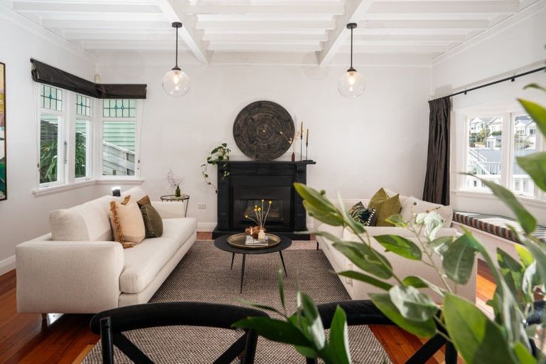 Photo of property in 73 Hataitai Road, Hataitai, Wellington, 6021