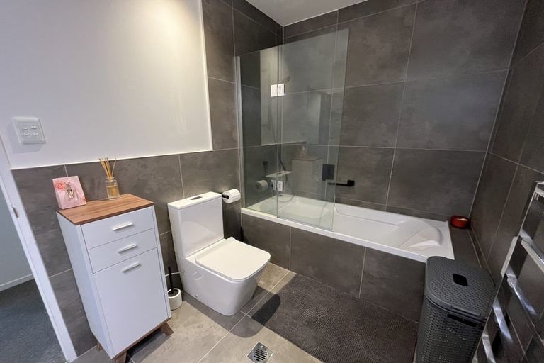 Photo of property in 15b Waka Ama Road, Karaka, Papakura, 2113