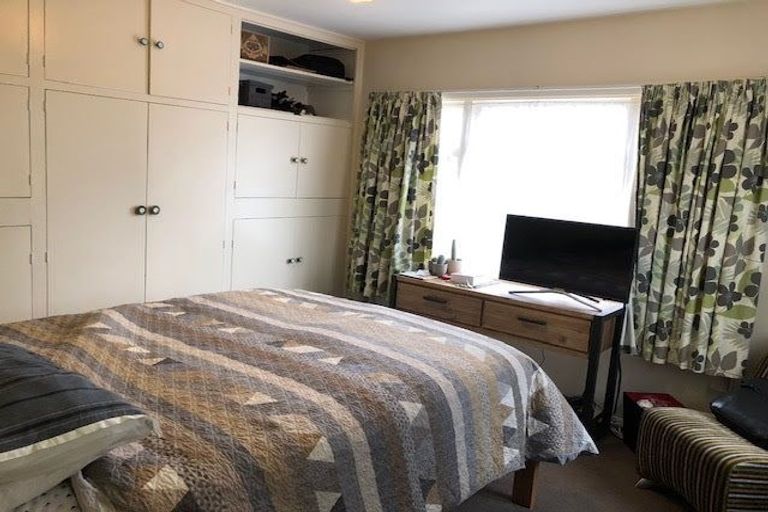 Photo of property in 1/228 Knowles Street, St Albans, Christchurch, 8052