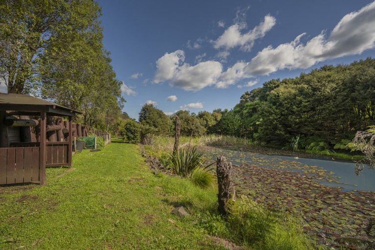 Photo of property in 14 Ohuka Place, Whitianga, 3510