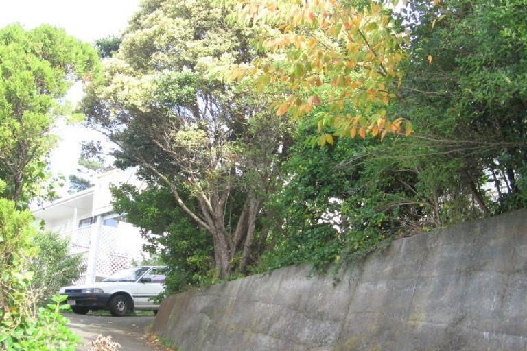 Photo of property in 26 Chester Road, Tawa, Wellington, 5028