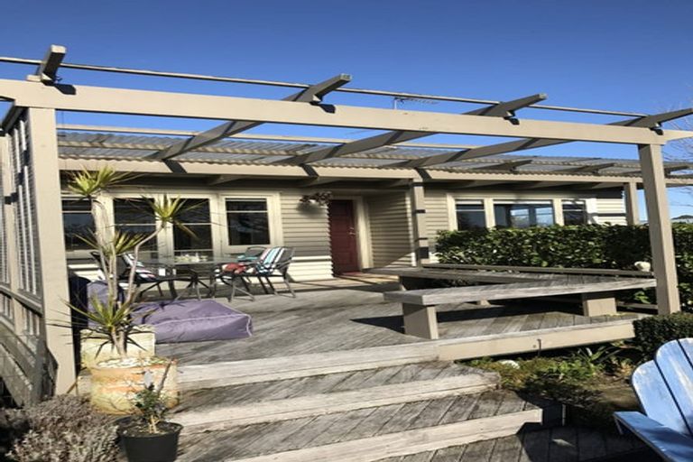 Photo of property in 58 Union Road, Howick, Auckland, 2014