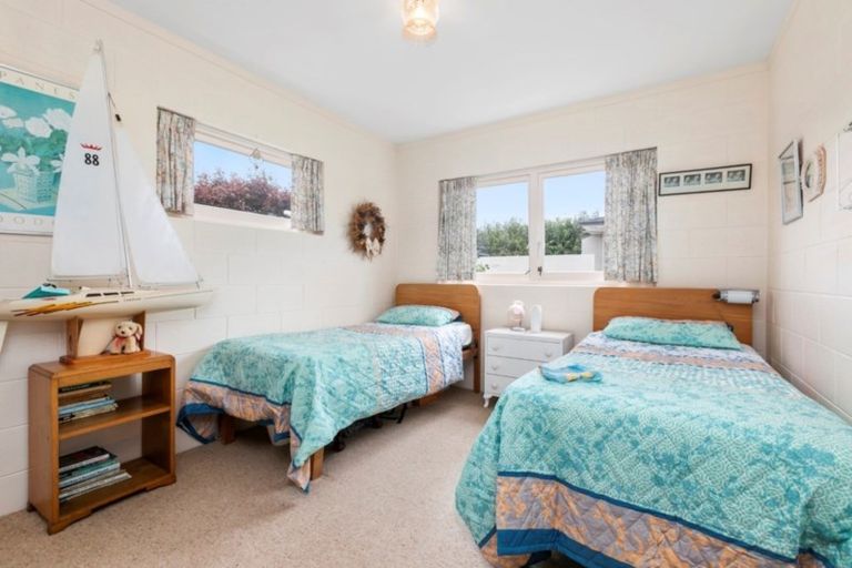 Photo of property in 33 Hinewa Road, Otumoetai, Tauranga, 3110