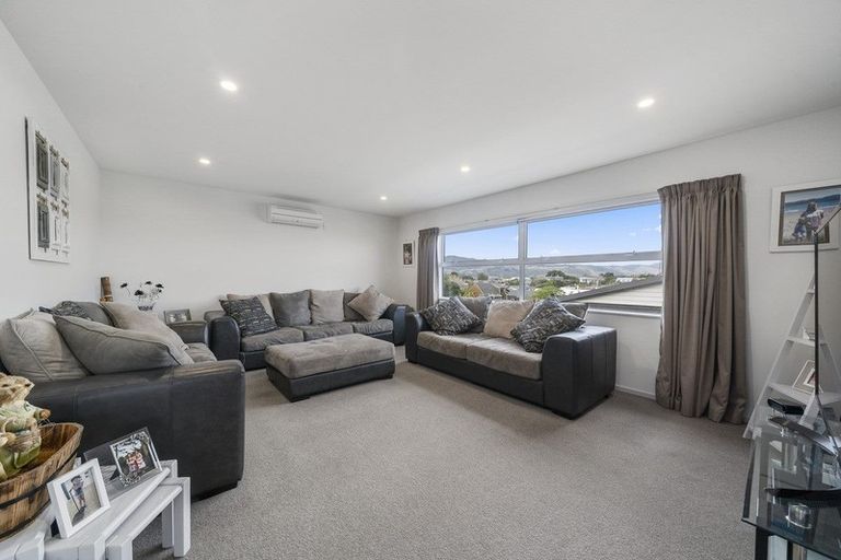 Photo of property in 91 Seaview Road, Paraparaumu Beach, Paraparaumu, 5032