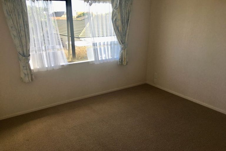 Photo of property in 31 Heyington Way, East Tamaki Heights, Auckland, 2016