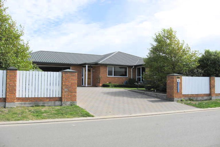 Photo of property in 14 Brahman Close, Prebbleton, 7604