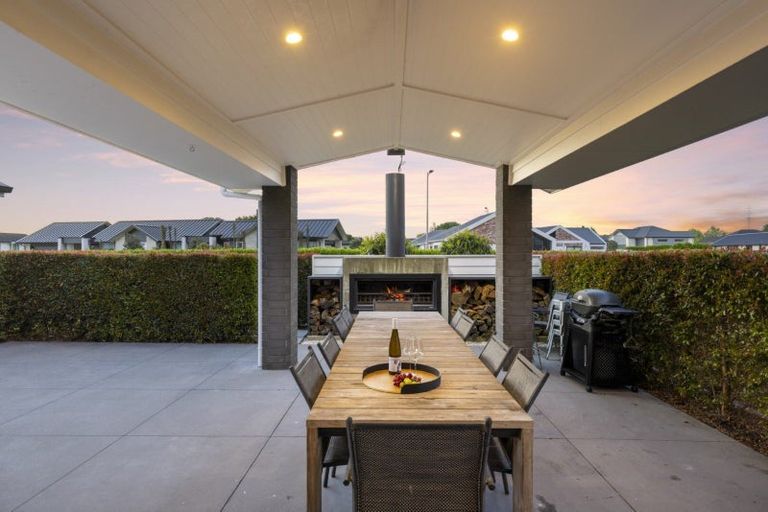 Photo of property in 26 Mike Smith Drive, Cambridge, 3434