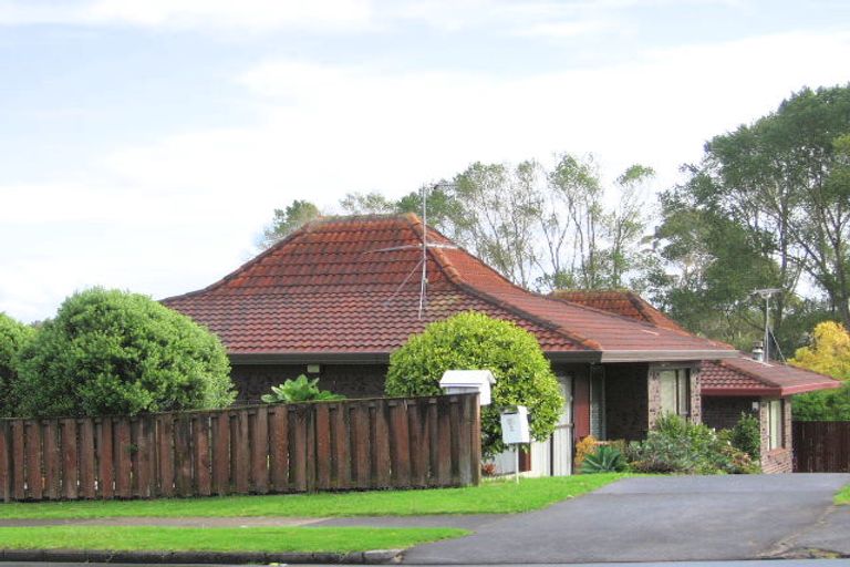 Photo of property in 1/99 Prince Regent Drive, Half Moon Bay, Auckland, 2012
