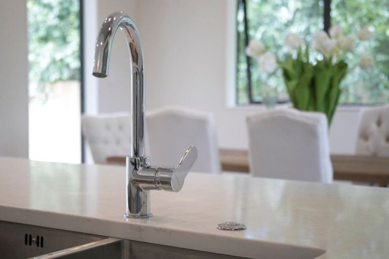 Photo of property in 1 Duchess Way, Riverhead, 0820